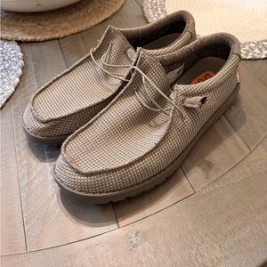 Hey Dude Men's Loafers in Brown